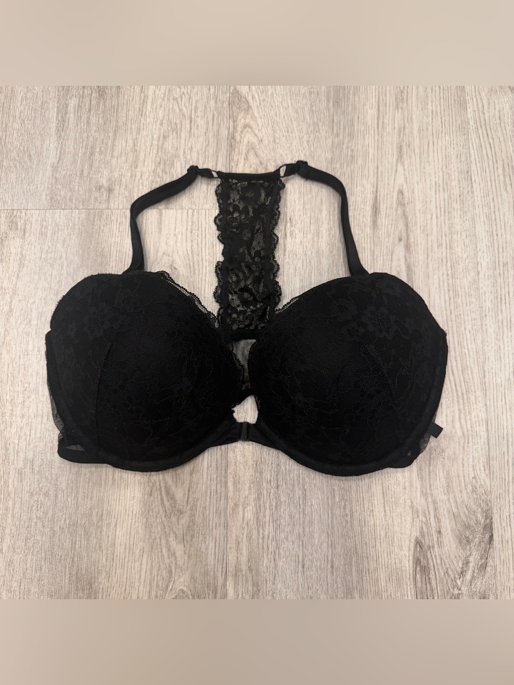 NWT Victoria’s Secret Black Lace Push-Up Bra 36D Racerback